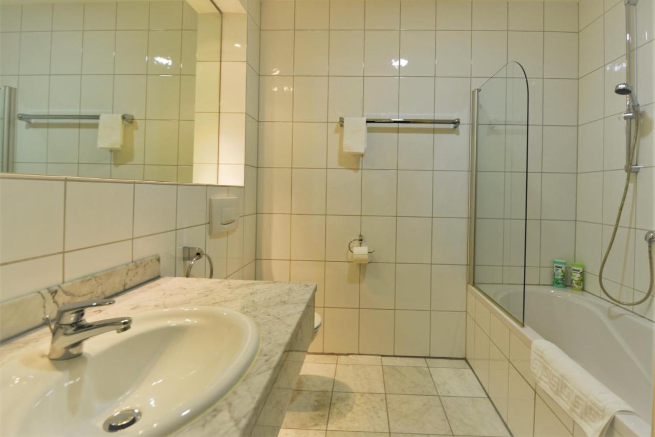 Landhotelullrich Баумхолдер Екстериор снимка